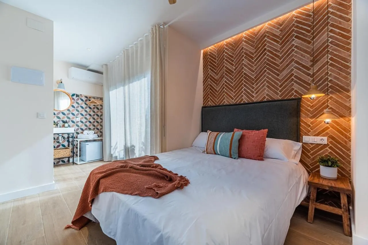 Herberg Vestal Suites Domo Cambrils