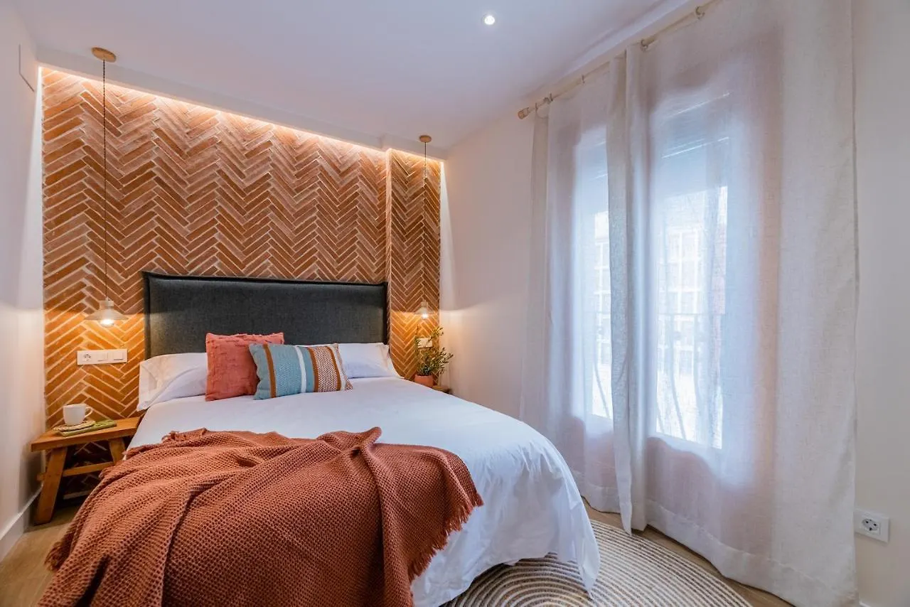 Vestal Suites Domo Cambrils