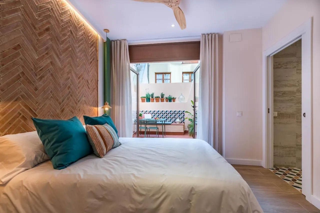 Vestal Suites Domo Cambrils Herberg