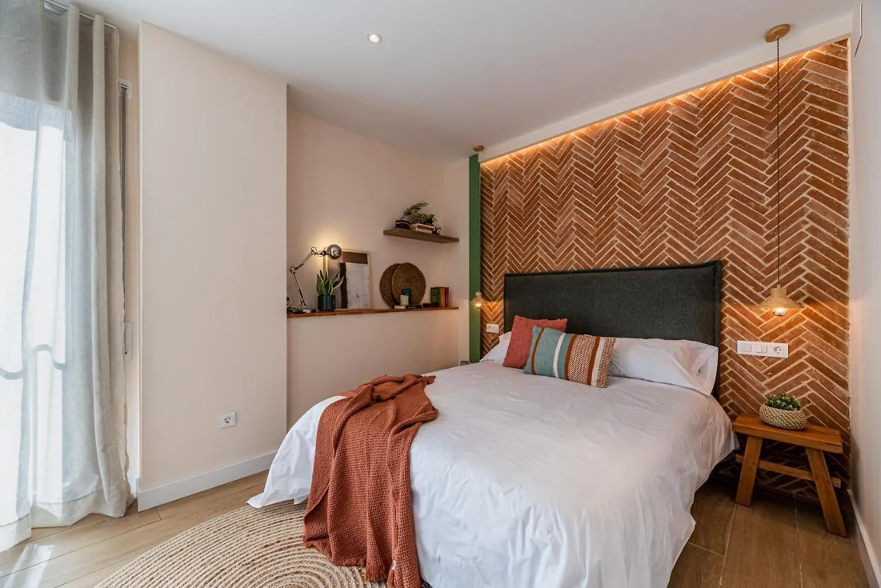 Vestal Suites Domo Cambrils