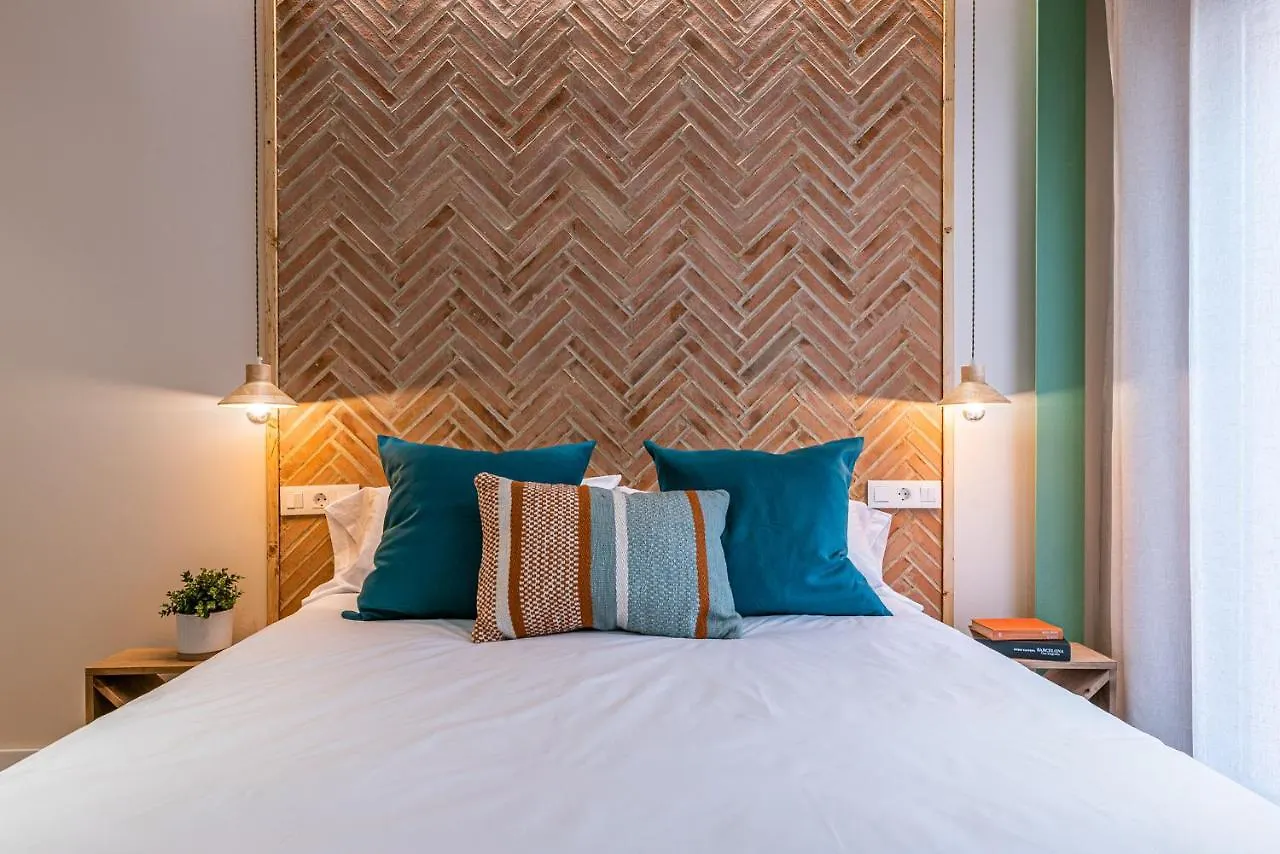 Vestal Suites Domo Cambrils Inn